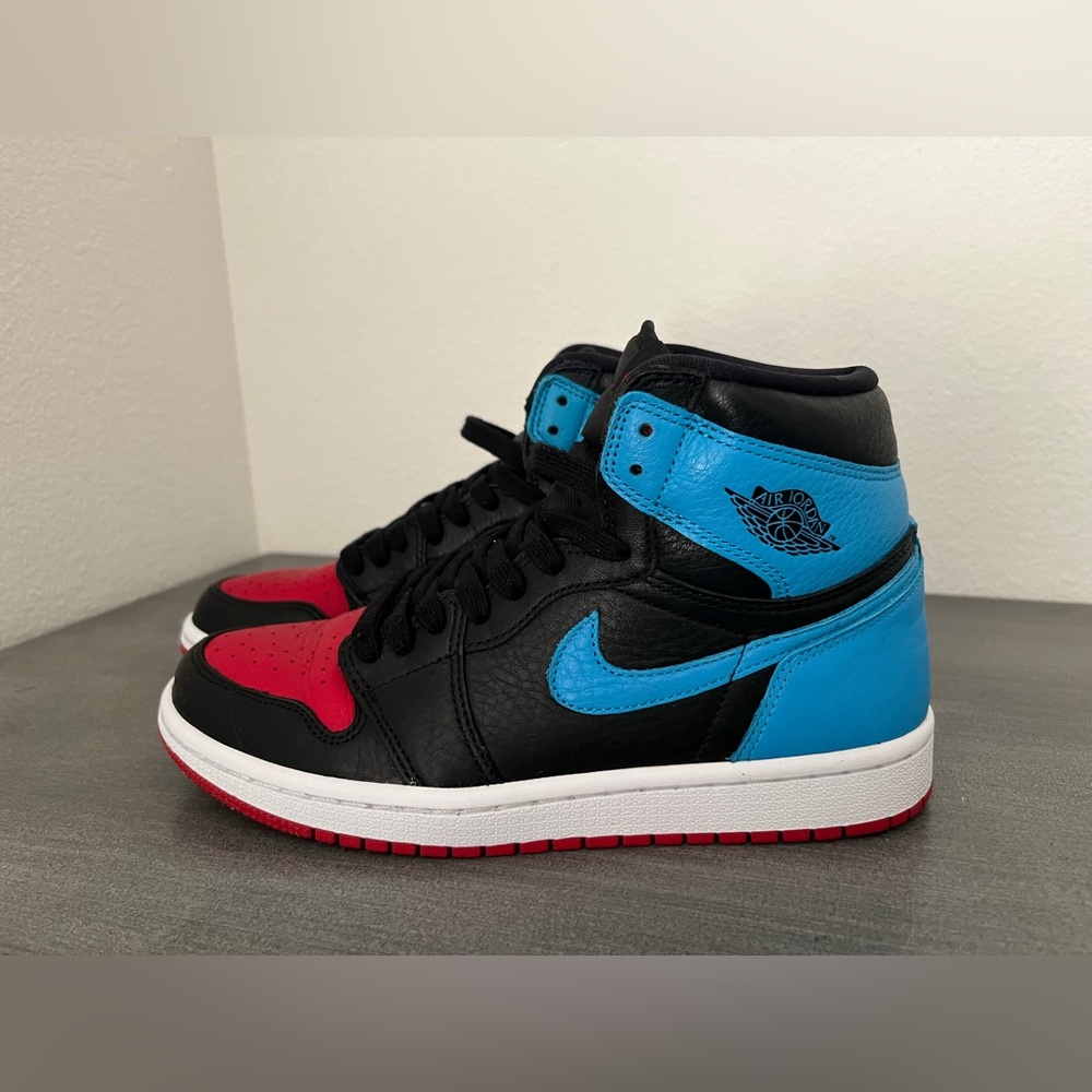 Air Jordan 1 UNC to CHI - Picture 5 of 10